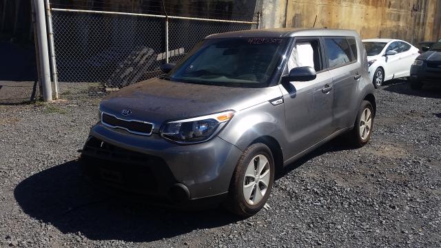 KNDJN2A21G7375530 - 2016 KIA SOUL GRAY photo 2