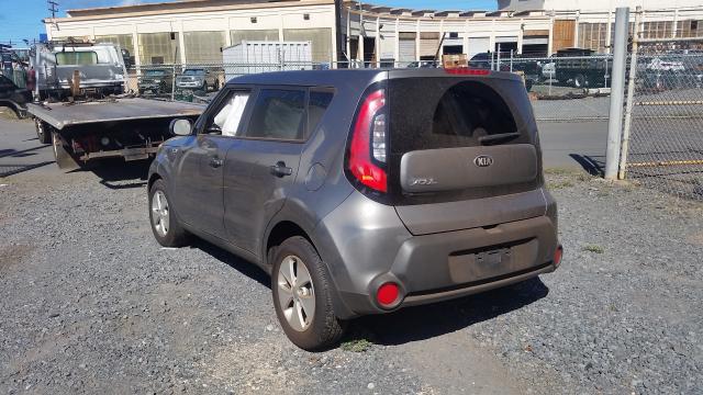 KNDJN2A21G7375530 - 2016 KIA SOUL GRAY photo 3