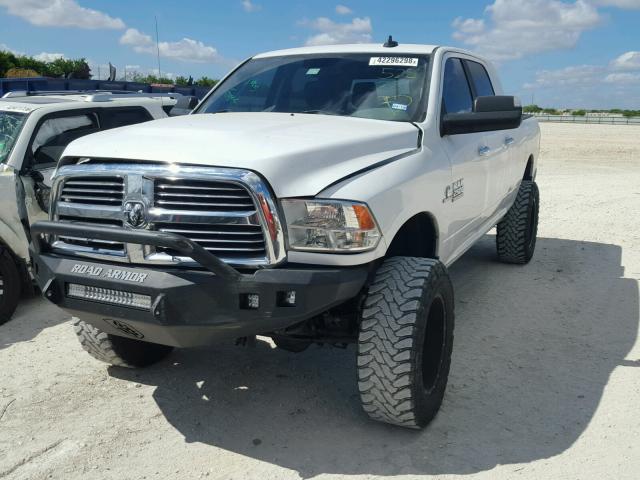 3C6UR5MLXDG522751 - 2013 RAM 2500 SLT WHITE photo 2