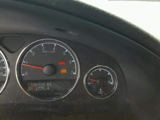 1GBDV131X8D167083 - 2008 CHEVROLET UPLANDER I 白色 照片 8