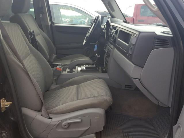 1J8HG48P37C528284 - 2007 JEEP COMMANDER BLACK photo 5