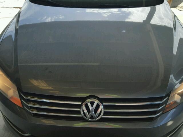 1VWAP7A31DC018557 - 2013 VOLKSWAGEN PASSAT S GRAY photo 7