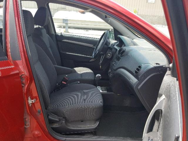 KL1TD56E09B627498 - 2009 CHEVROLET AVEO LS RED photo 5