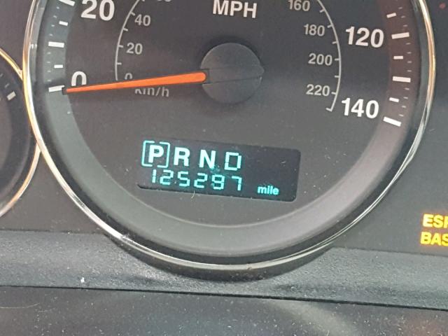 1J8HG48K26C207114 - 2006 JEEP COMMANDER BLACK photo 8