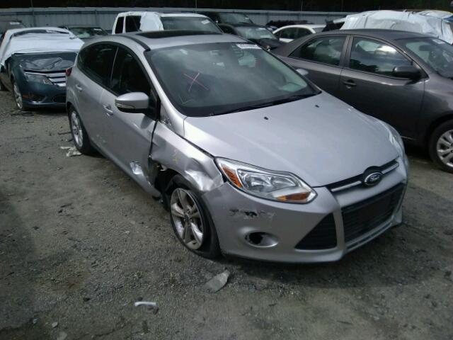 1FADP3K21EL215945 - 2014 FORD FOCUS SE SILVER photo 1