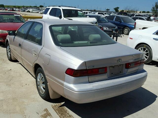 4T1BG22K9WU267472 - 1998 TOYOTA CAMRY CE BEIGE photo 3