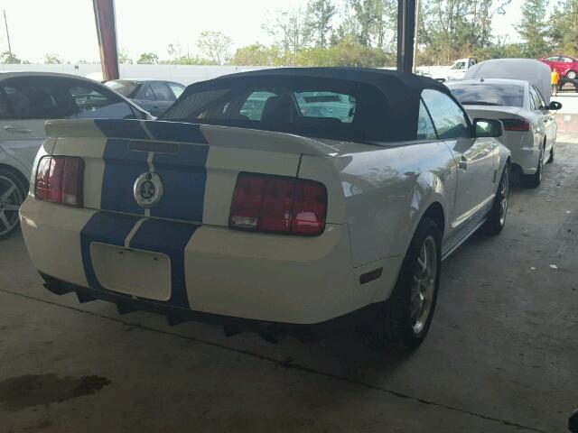 1ZVHT89S385127852 - 2008 FORD MUSTANG SH WHITE photo 4