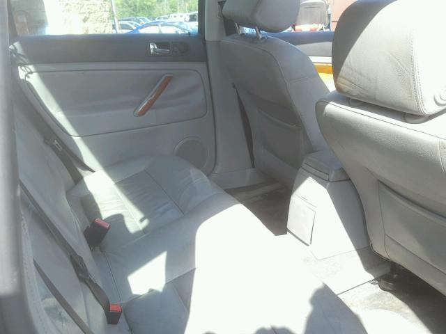 WVWRH63B14P156965 - 2004 VOLKSWAGEN PASSAT GLX GRAY photo 6