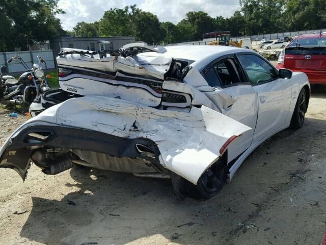 2C3CDXCT4GH132561 - 2016 DODGE CHARGER R/ WHITE photo 4