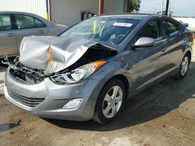 5NPDH4AE7CH093764 - 2012 HYUNDAI ELANTRA GRAY photo 2