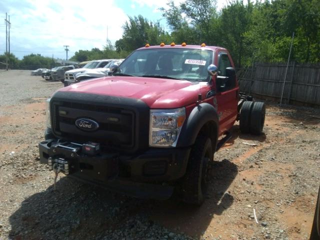 1FDUF5HTXFED69368 - 2015 FORD F550 SUPER RED photo 2