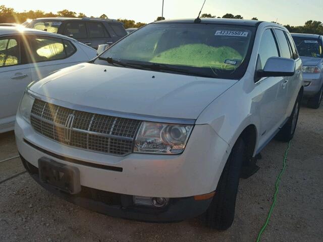 2LMDU68CX7BJ09470 - 2007 LINCOLN MKX WHITE photo 2