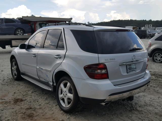 4JGBB86E28A310236 - 2008 MERCEDES-BENZ ML 350 SILVER photo 3