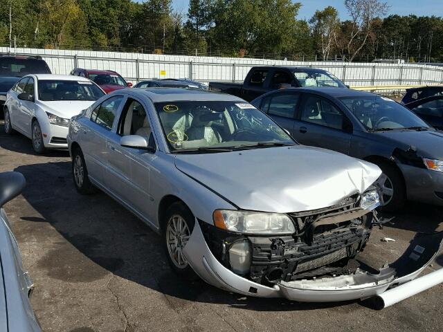 YV1RS640252475136 - 2005 VOLVO S60 SILVER photo 1