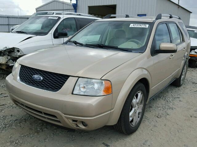 1FMDK03107GA00979 - 2007 FORD FREESTYLE GOLD photo 2