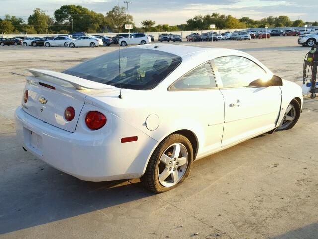 1G1AL15F877112425 - 2007 CHEVROLET COBALT WHITE photo 4