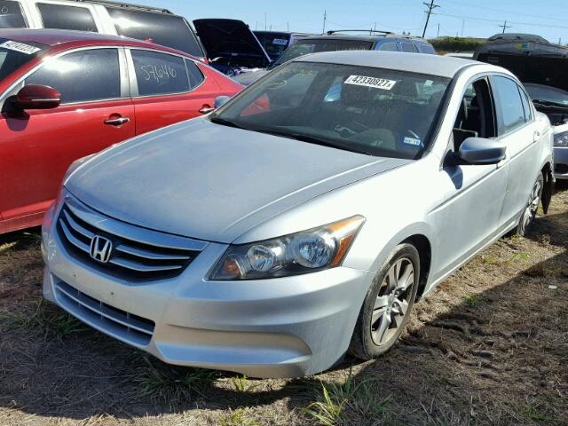 1HGCP2F65CA072344 - 2012 HONDA ACCORD SILVER photo 2