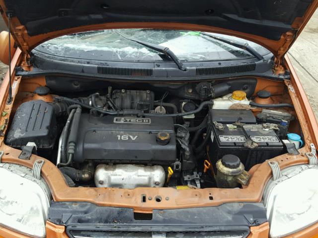 KL1TD66618B035220 - 2008 CHEVROLET AVEO BASE Orange photo 7