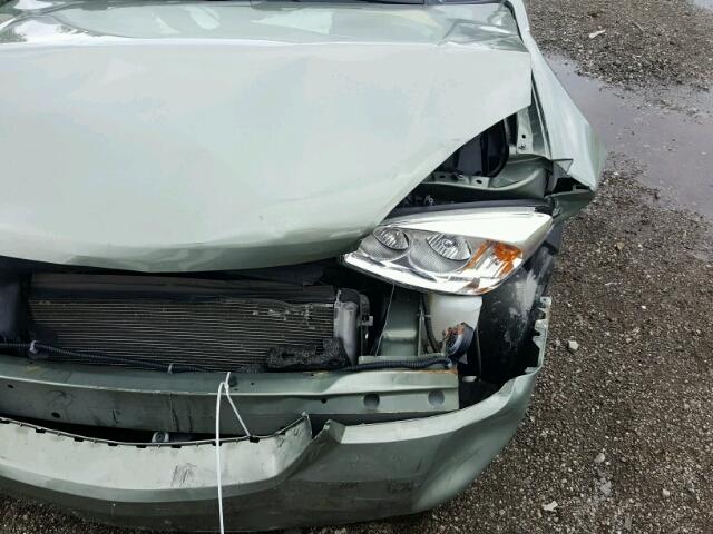 1G1ZS51F76F249735 - 2006 CHEVROLET MALIBU LS GREEN photo 10