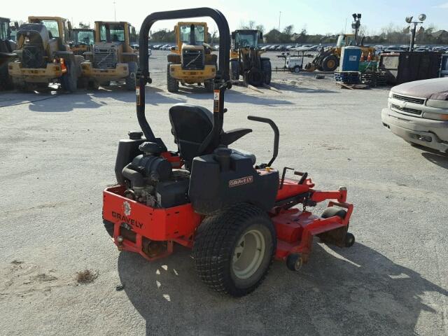 FX850VA34844 - 2000 LAWN MOWER RED photo 4