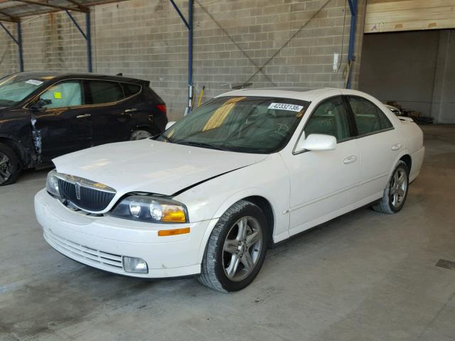 1LNHM87AX1Y663711 - 2001 LINCOLN LS 白色 照片 2
