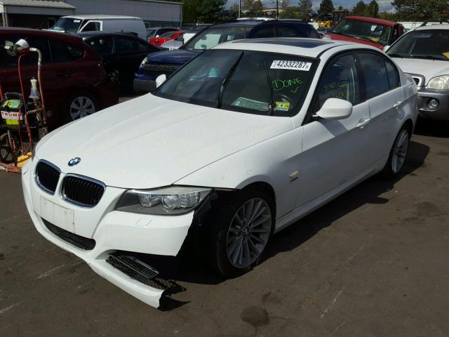 WBAPK7C51BA464188 - 2011 BMW 328 XI WHITE photo 2