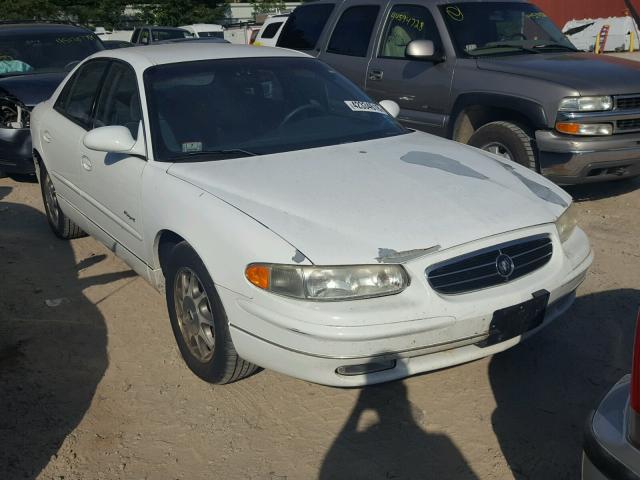 2G4WB52K1W1574874 - 1998 BUICK REGAL LS WHITE photo 1