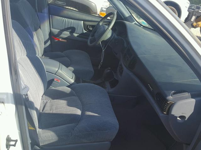 2G4WB52K1W1574874 - 1998 BUICK REGAL LS WHITE photo 5