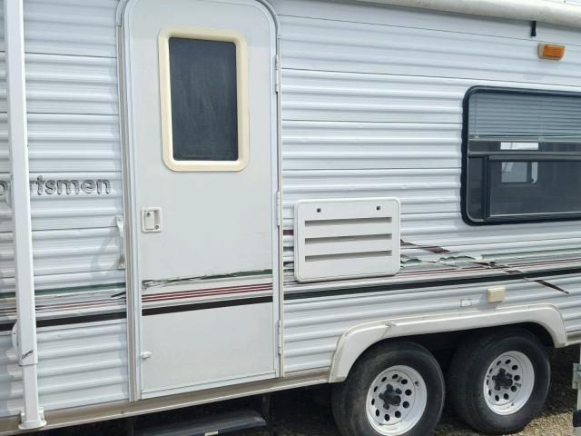 4EZTS232X2S018768 - 2002 SPOR ULTRALIGHT WHITE photo 9