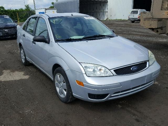 1FAFP34N76W121312 - 2006 FORD FOCUS ZX4 GRAY photo 1