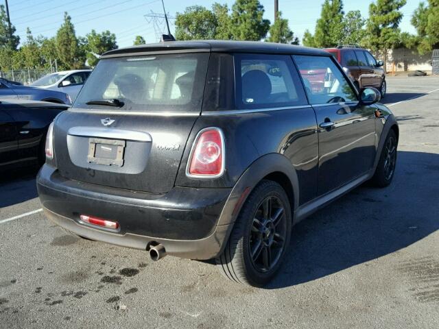 WMWSU3C56DT690487 - 2013 MINI COOPER BLACK photo 4