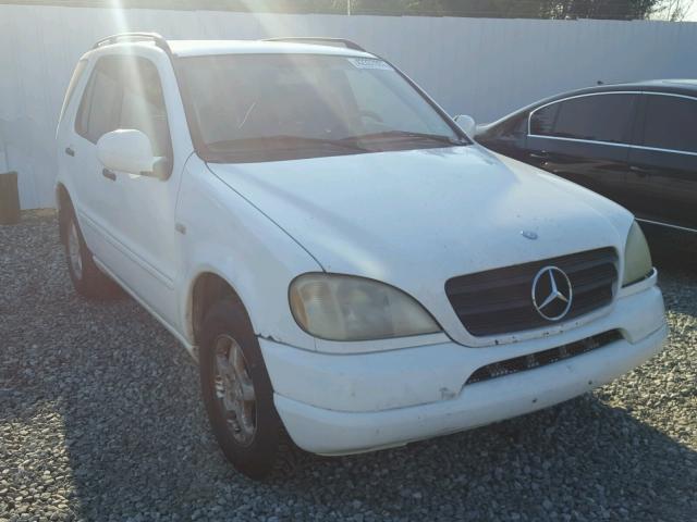 4JGAB54E7YA220772 - 2000 MERCEDES-BENZ ML WHITE photo 1