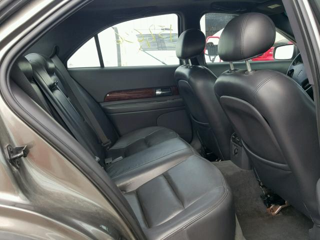 1LNHM87A52Y705722 - 2002 LINCOLN LS 石墨色 照片 6