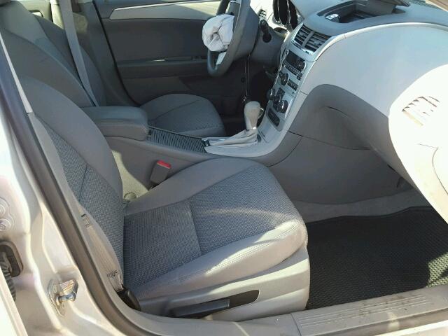 1G1ZA5EU0CF389746 - 2012 CHEVROLET MALIBU LS ვერცხლისფერი ფოტო 5
