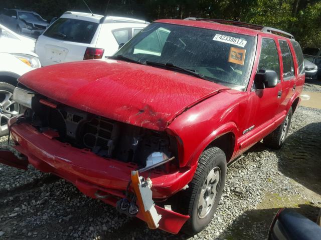 1GNDT13X04K110443 - 2004 CHEVROLET BLAZER RED photo 2