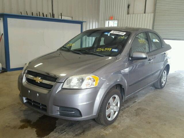 KL1TD5DE0BB256349 - 2011 CHEVROLET AVEO LS GRAY photo 2