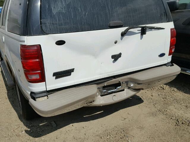 1FMRU17L11LA85931 - 2001 FORD EXPEDITION WHITE photo 9