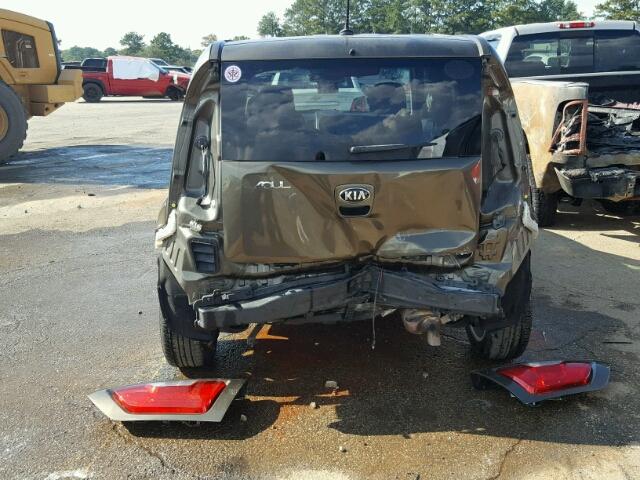 KNDJT2A66D7555963 - 2013 KIA SOUL BROWN photo 9