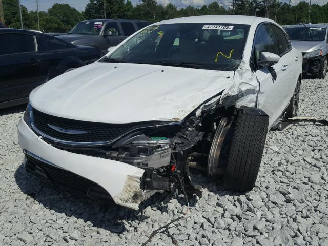 1C3CCCCG1FN672406 - 2015 CHRYSLER 200 C WHITE photo 2