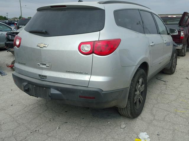 1GNER23D79S135698 - 2009 CHEVROLET TRAVERSE SILVER photo 4