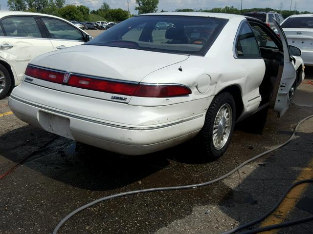 1LNLM91V3PY715071 - 1993 LINCOLN MARK VIII WHITE photo 4