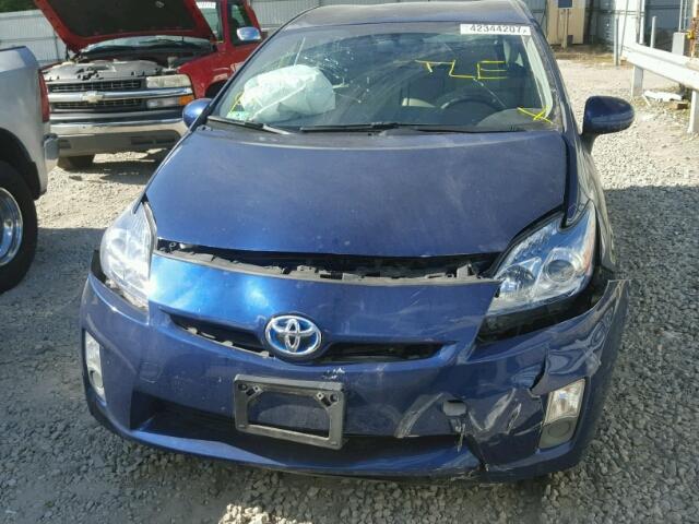 JTDKN3DU0B1402283 - 2011 TOYOTA PRIUS BLUE photo 9