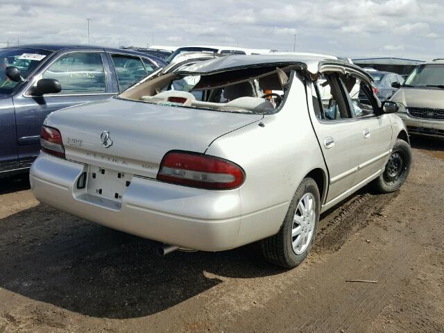 1N4BU31D0SC125538 - 1995 NISSAN ALTIMA XE TAN photo 4