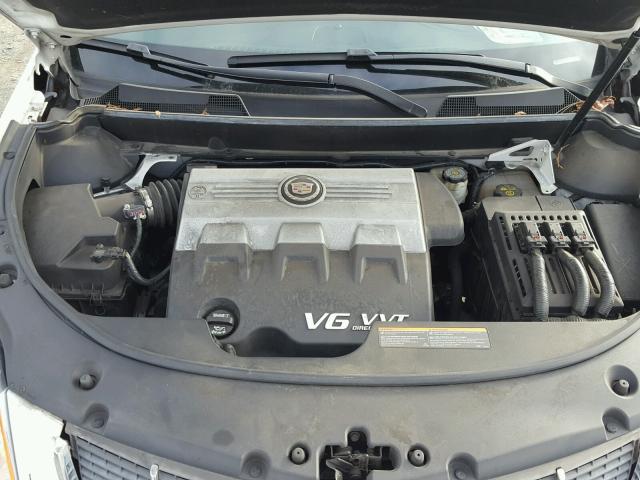 3GYFNEEY2AS614947 - 2010 CADILLAC SRX PERFOR 白色 照片 7