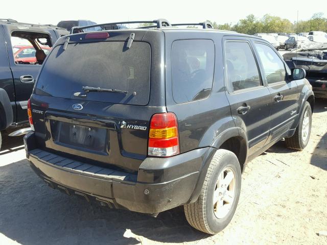 1FMYU95H56KC08748 - 2006 FORD ESCAPE BLACK photo 4