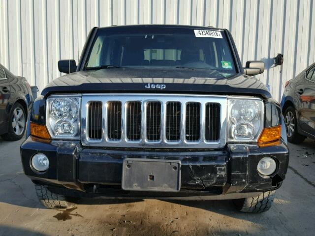 1J8HG48K68C184780 - 2008 JEEP COMMANDER BLACK photo 9