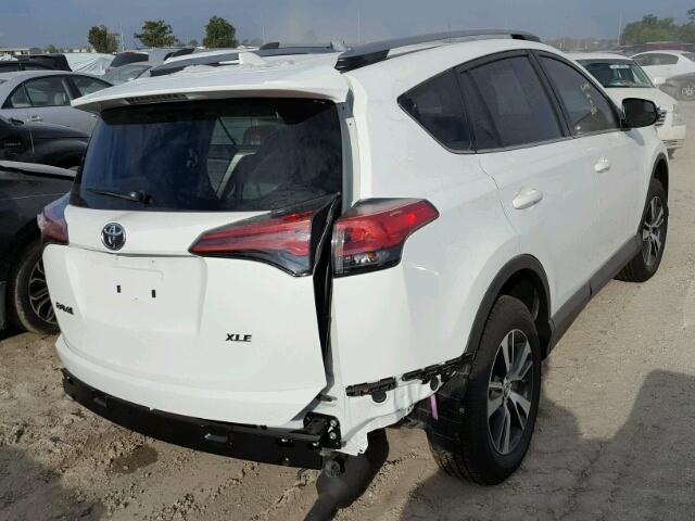 JTMWFREV7HJ714313 - 2017 TOYOTA RAV4 XLE WHITE photo 4