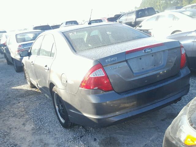 3FAHP0HA2BR174673 - 2011 FORD FUSION SE GRAY photo 3