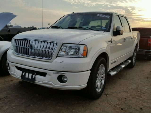 5LTPW165X7FJ11049 - 2007 LINCOLN MARK LT WHITE photo 2