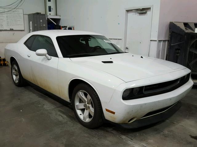 2C3CDYAG4EH270061 - 2014 DODGE CHALLENGER WHITE photo 1